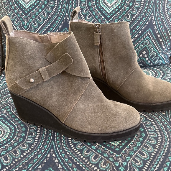 Eileen Fisher Suede Boots - Picture 1 of 10